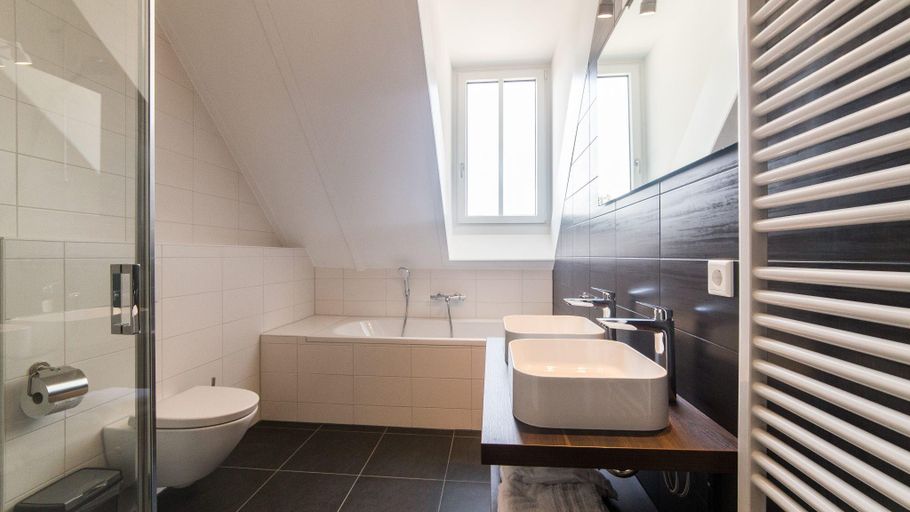 Bathroom 5, dormioresort-maastricht, Limburg