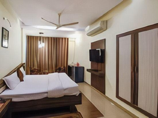 3, Hotel Swayam, Jabalpur, Jabalpur