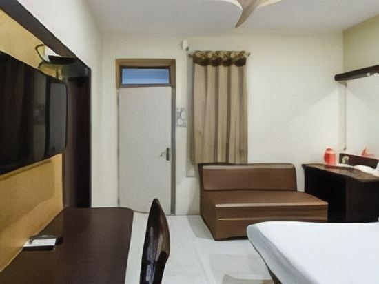 2, Hotel Swayam, Jabalpur, Jabalpur