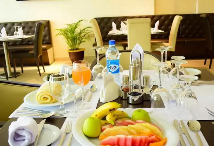 Food & Drinks 5, De Range Hotel and Suites, Owerri West