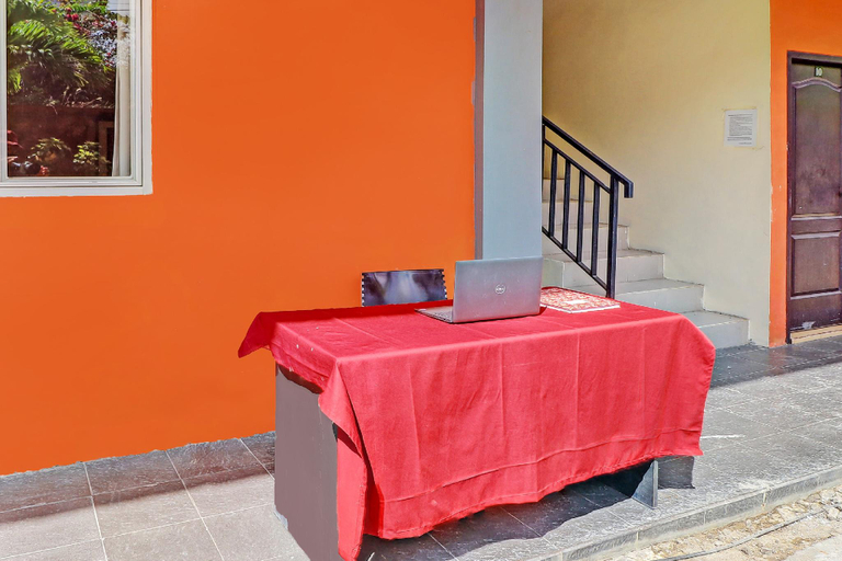 Others 2, OYO 91628 Glogor Guest House, Denpasar