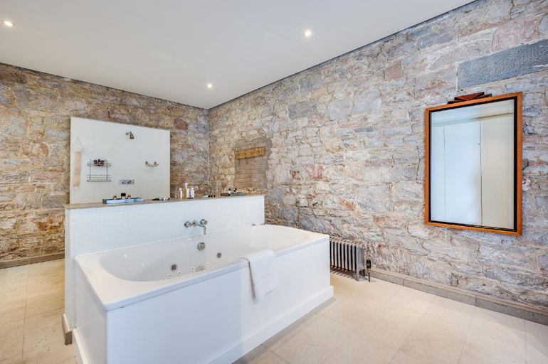 Bathroom 3, Royal William Yard Apartment, Plymouth