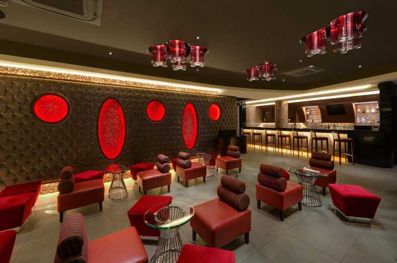 Food & Drinks, The Fern Residency, Amritsar, Amritsar