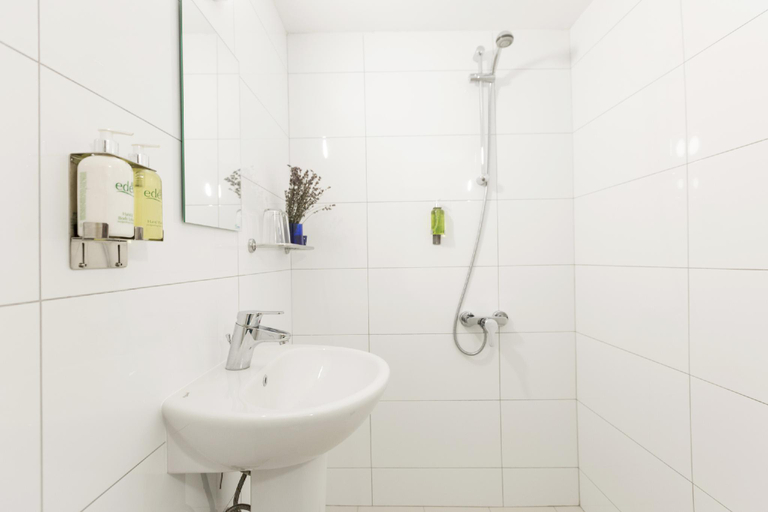 Bathroom 3, Little River Guest House, Gabrovo