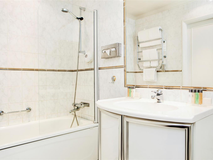 Bathroom 4, Elite Hotel Savoy, Malmö