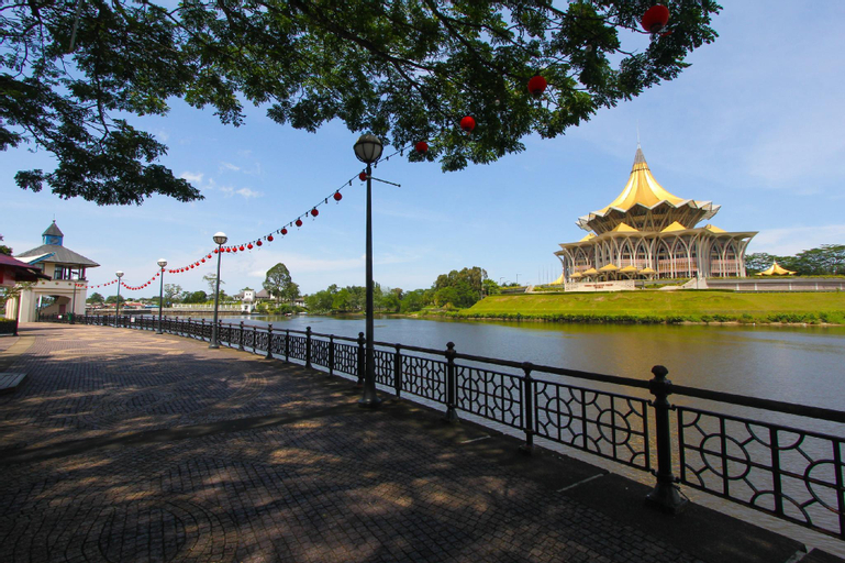 Jeff and Ricky's Homestay 21 @ VivaCity Megamall, Kuching