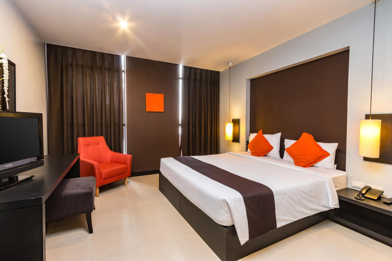 Bedroom 3, Miramar Bangkok Hotel, Samphantawong