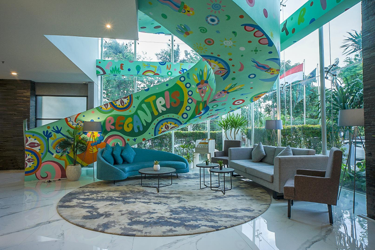 Public Area 4, Regantris Surabaya, Surabaya