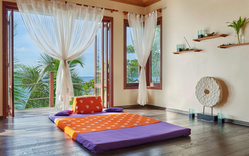 Bedroom 2, DoubleTree by Hilton Seychelles - Allamanda Resort & Spa