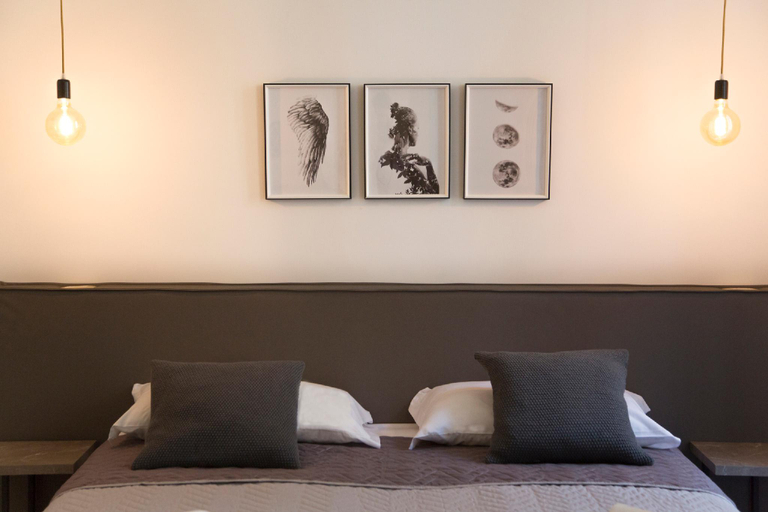 Bedroom 3, Plebiscitum 2.0, Napoli