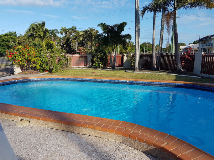 Sport & Beauty 5, Miners Lodge Motor Inn, Mackay - Pt A