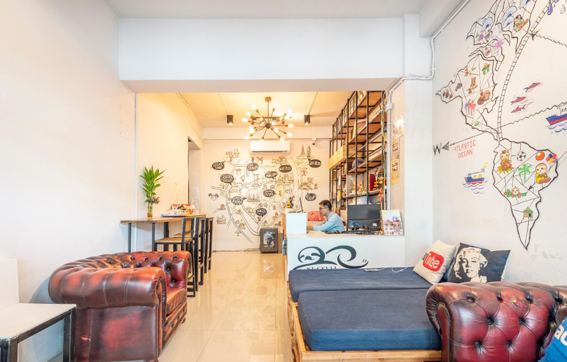 Public Area 3, Sloth Hostel, Phra Nakhon
