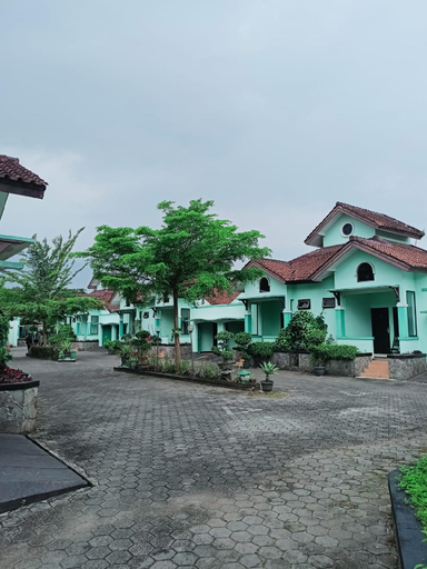 Others 4, Atrium Resort Hotel, Banyumas
