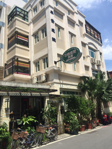 Exterior & Views 2, Hualien Paris B B, Hualien