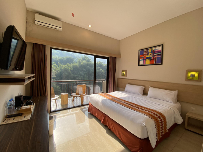 Bedroom 3, DRiam Riverside Resort, Bandung