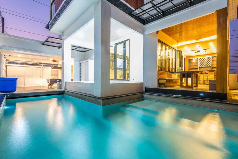 Sport & Beauty 2, Pool Villa Pattaya w/ sauna-Exquisite Pool Villa B, Bang Lamung