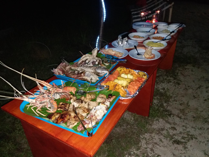 Food & Drinks, Annama Lodge And Dive, Haa Alifu Atoll