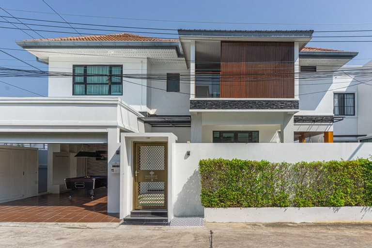 Pool Villa Pattaya w/ sauna-Exquisite Pool Villa B, Bang Lamung