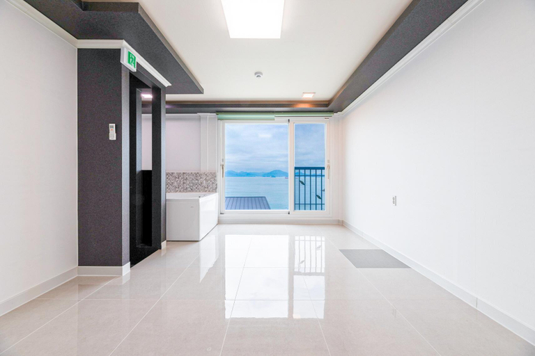 Others 5, Namhae Modern Spa Pension, Namhae