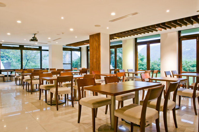 Food & Drinks 5, Adagio Jinquashi, New Taipei City