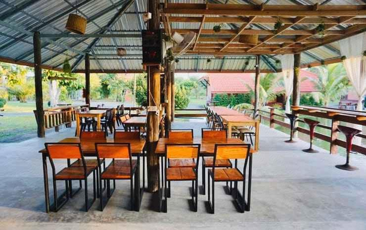 Food & Drinks 5, Phuengluang Resort, Chalermphrakiet