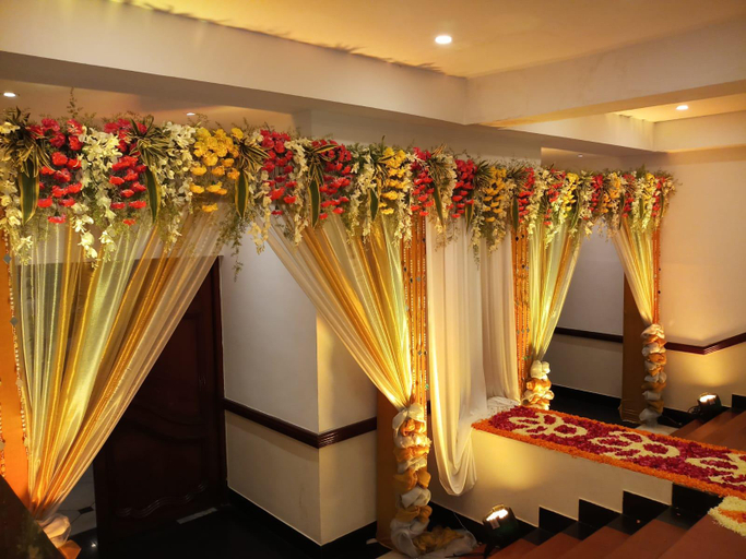 Others 4, Hotel Tuli International, Nagpur