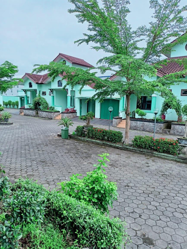 Others 3, Atrium Resort Hotel, Banyumas