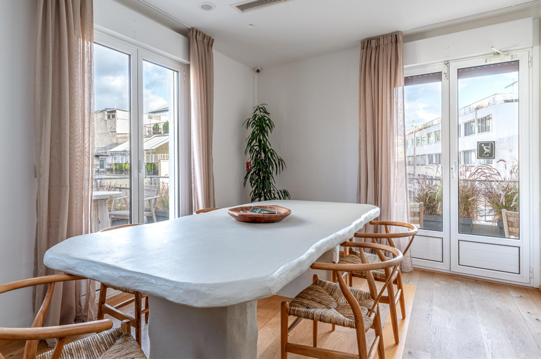 Public Area 2, LOFUS Bio-suites, Attica