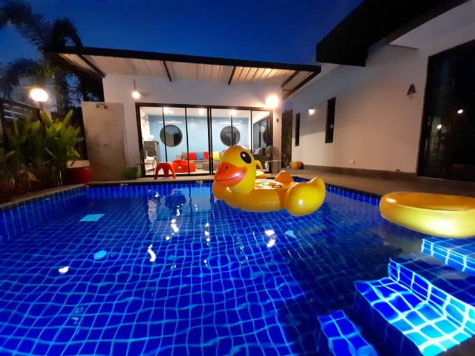 Sport & Beauty 2, Pudpichaya Pool Villa - a great place to stay!, Cha-Am