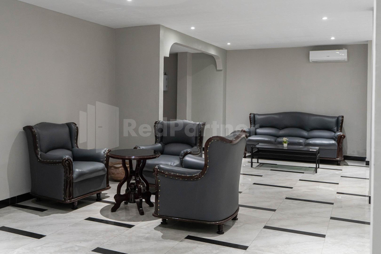 Public Area, New Gentala Hotel RedPartner, Medan