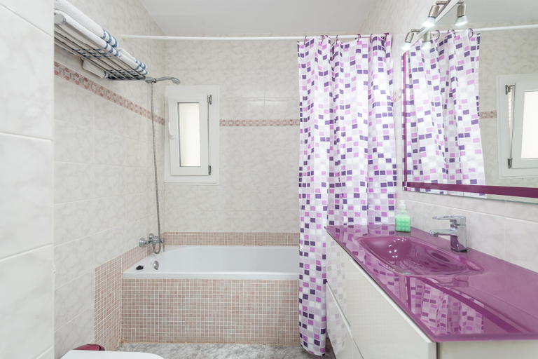 Bathroom 3, CAN NAVARRO, Baleares