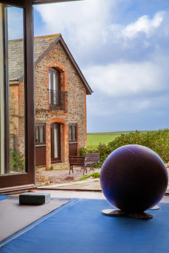 Sport & Beauty 2, Downe Cottages, Devon
