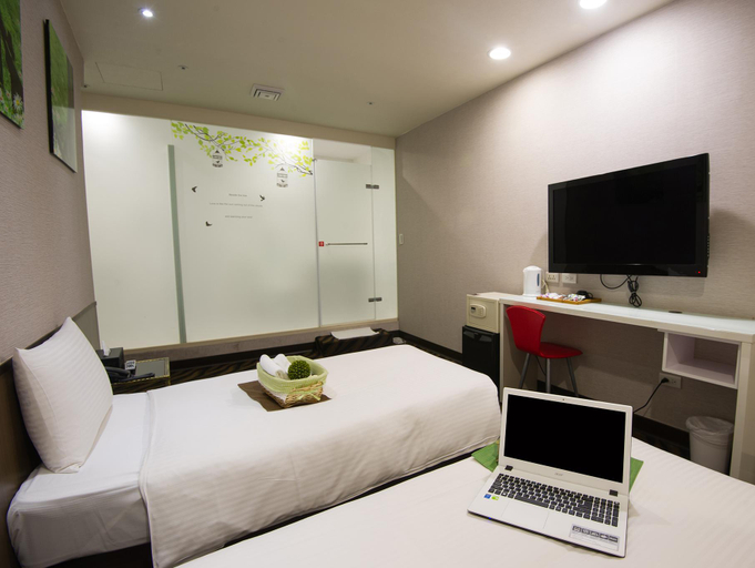 Bedroom 5, Hotel 6 - ZhongHua, Taipei City