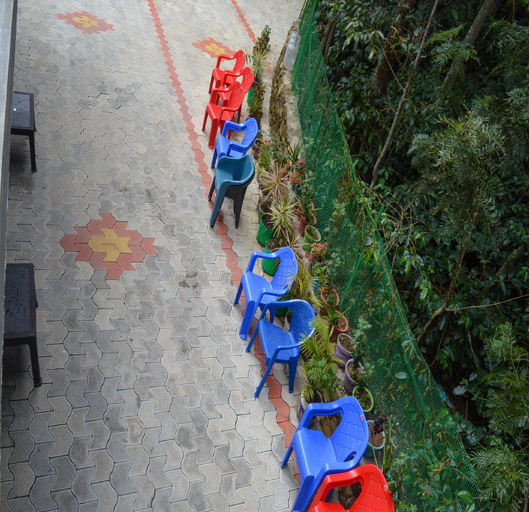 Others 3, Silent Valley Resort, Salem
