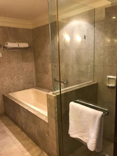 Bathroom 3, Fantazya Suites at Times Square, Kuala Lumpur