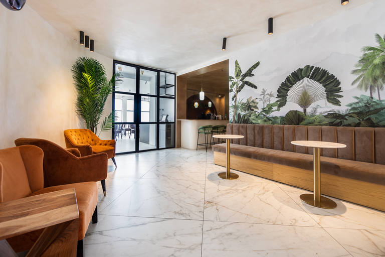 Public Area 4, King Solomon Hotel, London