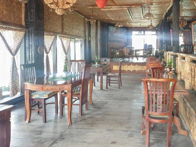Food & Drinks, Hotel Yoschi`s Bromo at Desa Wisata Bromo, Probolinggo