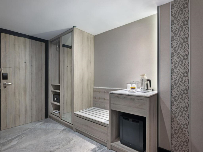 Bedroom 16
