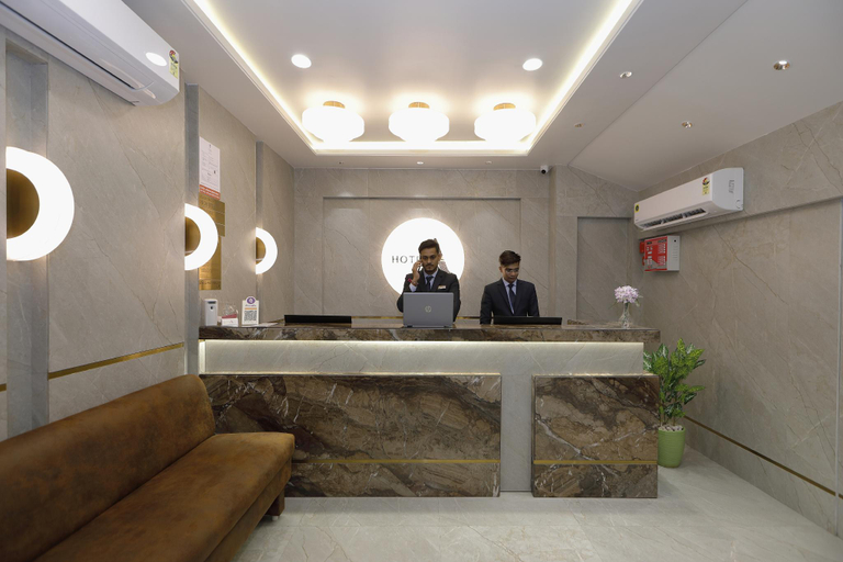 Bathroom 4, Hotel Ariana Residency, Mumbai Suburban