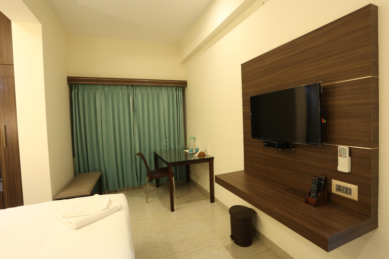 Bedroom 2, Minas Manor, Tiruchirappalli
