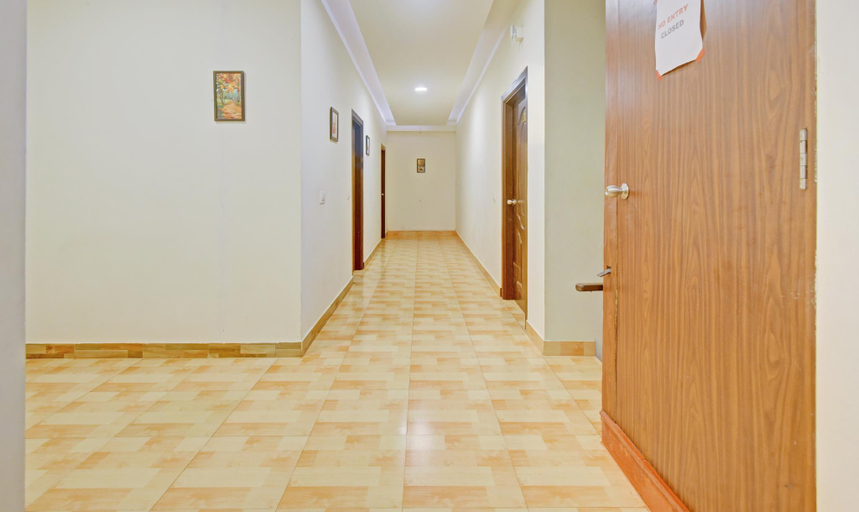 Public Area 3, Itsy Hotels Igloo Residency Raja Seat, Kodagu