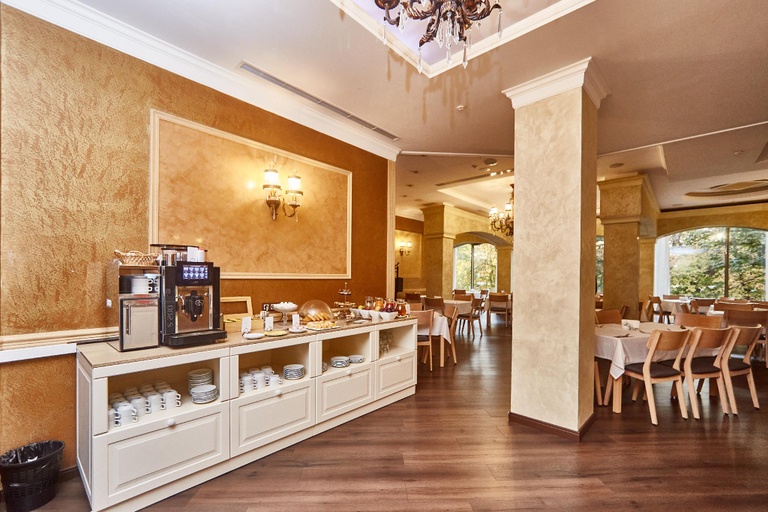 Food & Drinks 5, Alexandrovskiy Hotel, Odes'ka