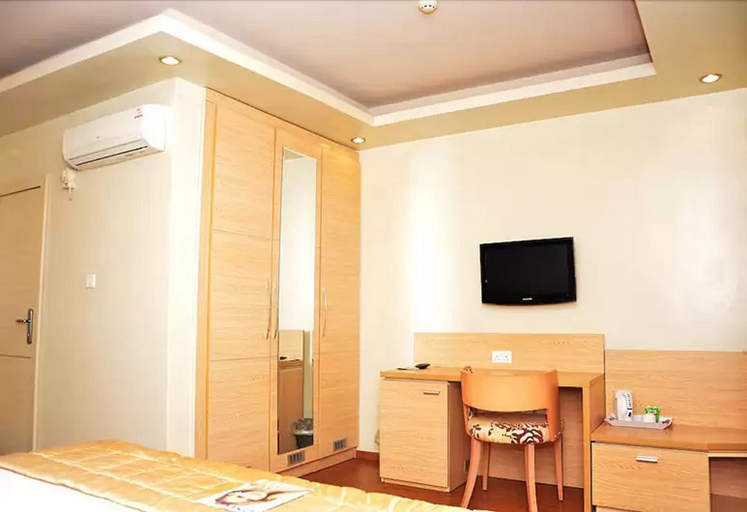 Public Area, Top Rate Hotel, Owerri Municipal