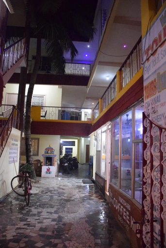 Others 4, Vinodhara Guesthouse, Kancheepuram