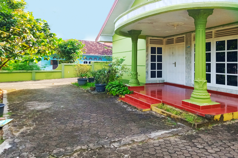 Exterior & Views 2, SPOT ON 91980 Kost Beringin 4, Jambi