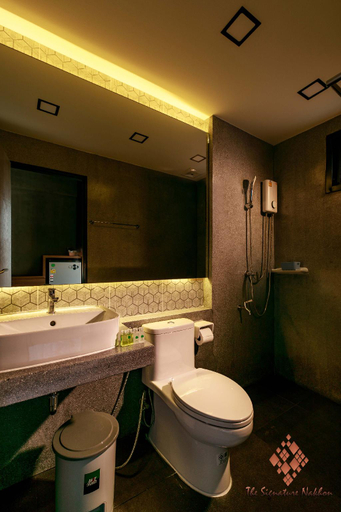 Bathroom, The Signature Nakhon Hotel, Muang Nakhon Si Thammarat