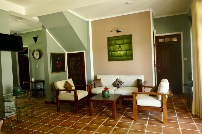 Public Area, Gal Oya Lake Club, Ampara