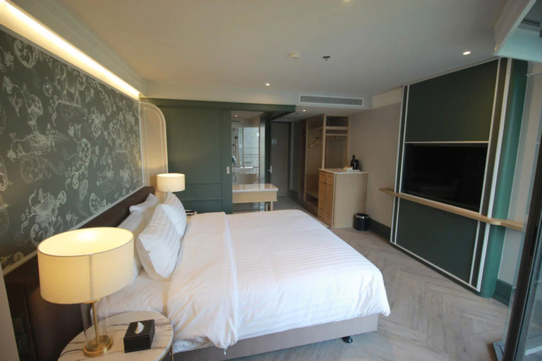 Bedroom 27