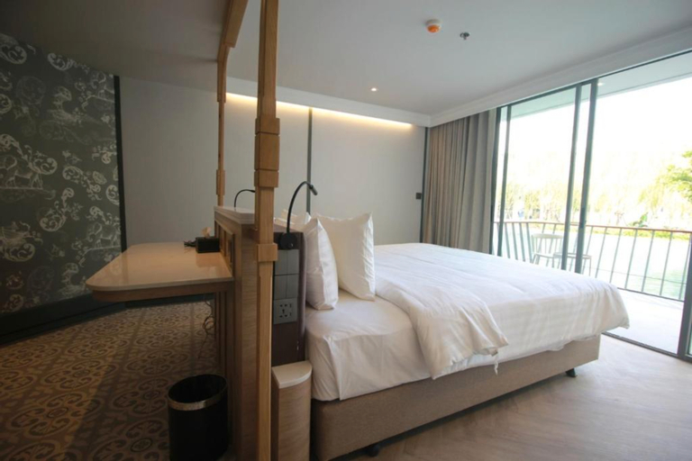 Bedroom 25