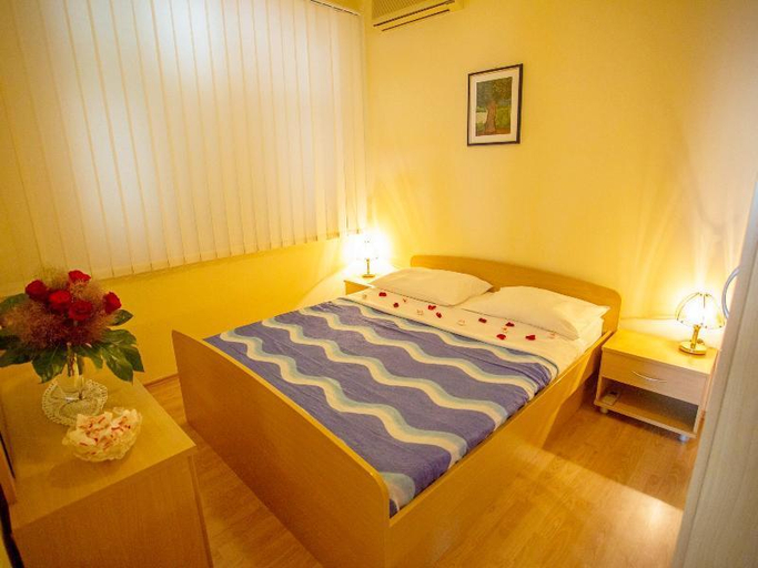 Bedroom 3, Apartments Damjanka, Orebić